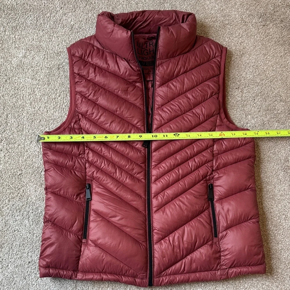 Love Tree Women's Quilted Packable Puffer Vest Size Medium Dark Pink - Picture 4 of 12